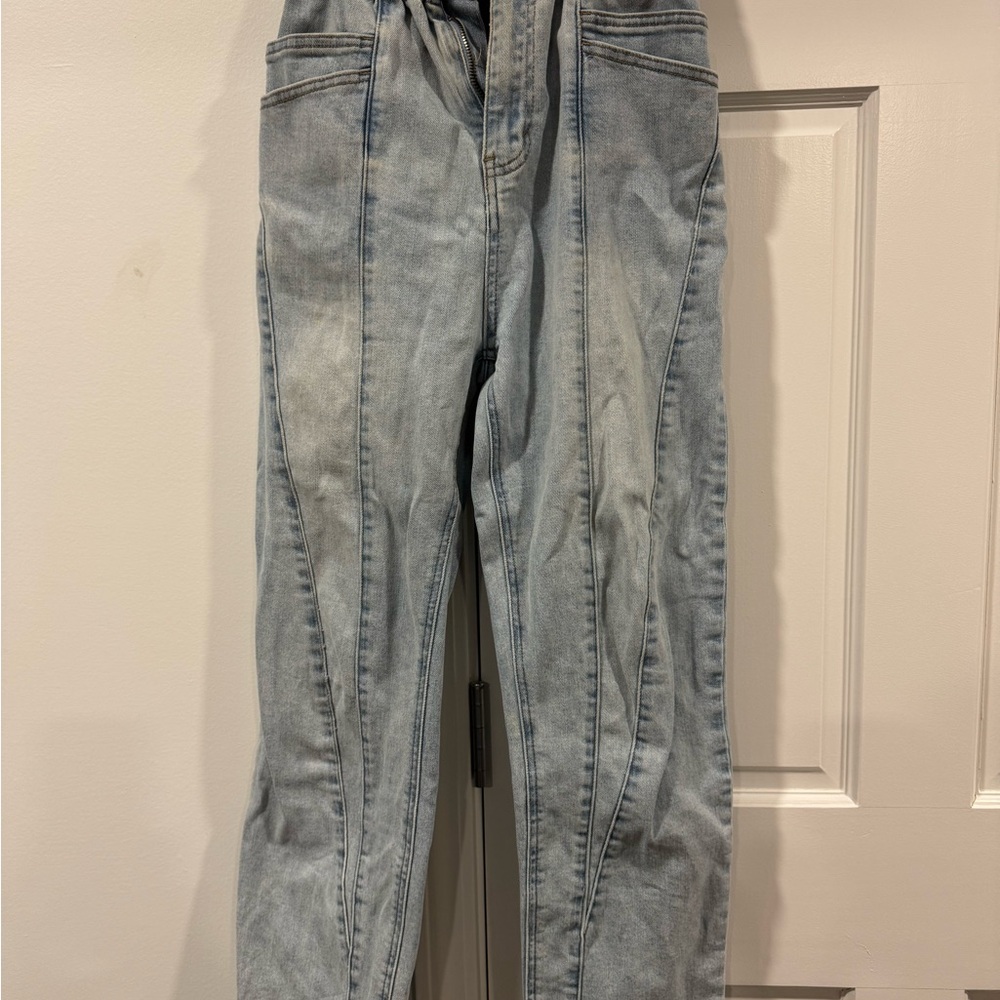 Wishlist Women's Light Blue Relaxed Jeans